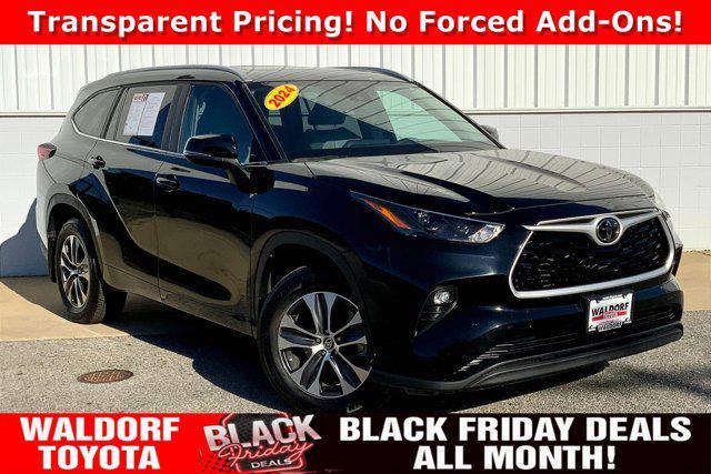 used 2024 Toyota Highlander car, priced at $37,500