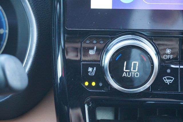 used 2023 Toyota Highlander car, priced at $43,495