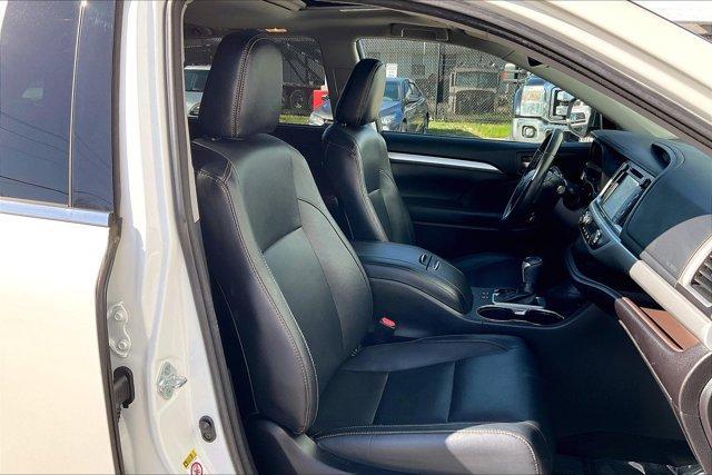 used 2017 Toyota Highlander car, priced at $20,650