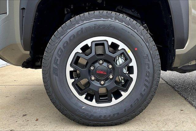new 2025 Toyota Tacoma car, priced at $44,099