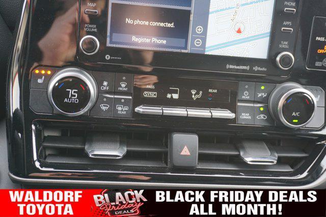 used 2022 Toyota Highlander car, priced at $35,000