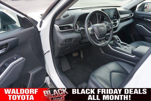 used 2022 Toyota Highlander car, priced at $35,000