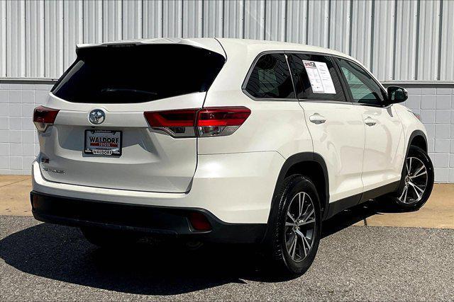 used 2019 Toyota Highlander car, priced at $23,450