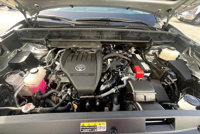 used 2024 Toyota Highlander car, priced at $40,995