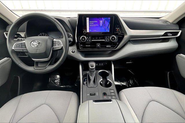 used 2024 Toyota Highlander car, priced at $38,750
