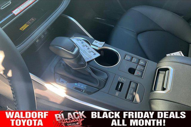 new 2026 Toyota Highlander car, priced at $46,653