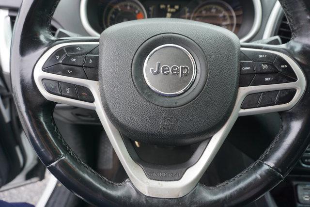 used 2018 Jeep Cherokee car, priced at $13,950
