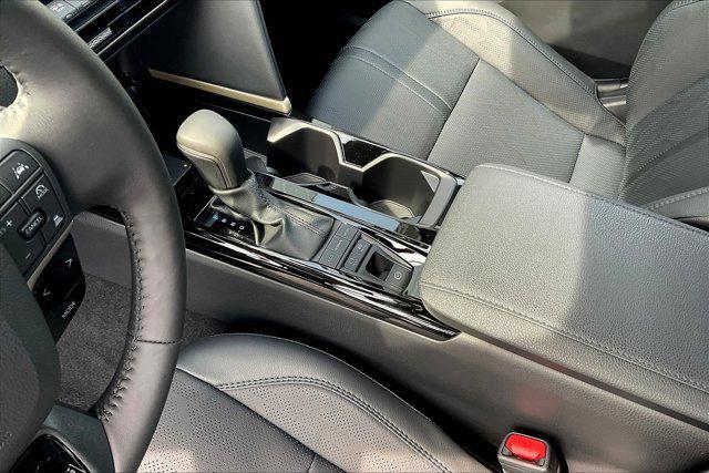 new 2025 Toyota Camry car, priced at $37,918
