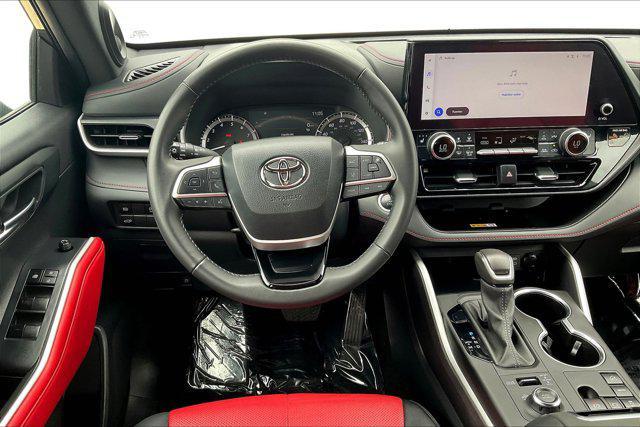 used 2024 Toyota Highlander car, priced at $44,250