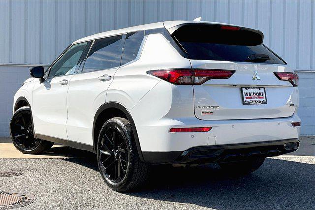 used 2024 Mitsubishi Outlander car, priced at $26,995