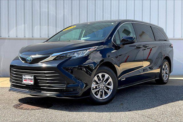 used 2021 Toyota Sienna car, priced at $34,995