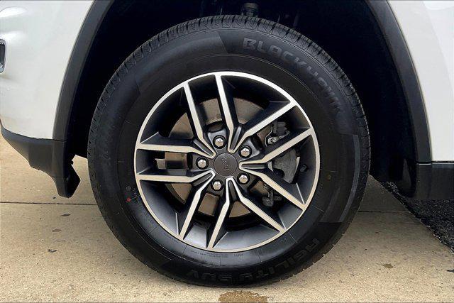 used 2022 Jeep Grand Cherokee car, priced at $25,750