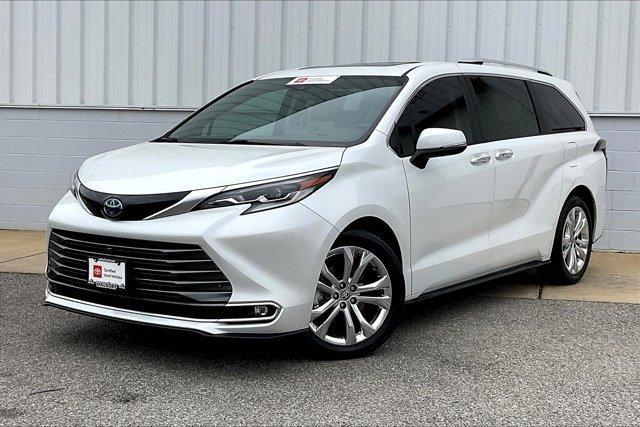 used 2022 Toyota Sienna car, priced at $49,500