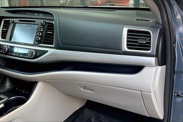 used 2017 Toyota Highlander car, priced at $17,500