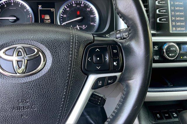 used 2017 Toyota Highlander car, priced at $17,500