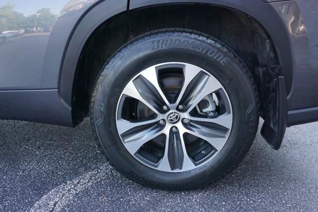used 2022 Toyota Highlander car, priced at $36,950
