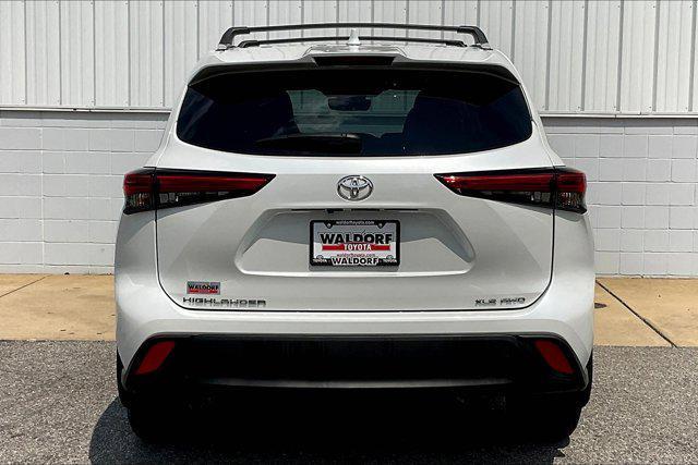 used 2023 Toyota Highlander car, priced at $37,495