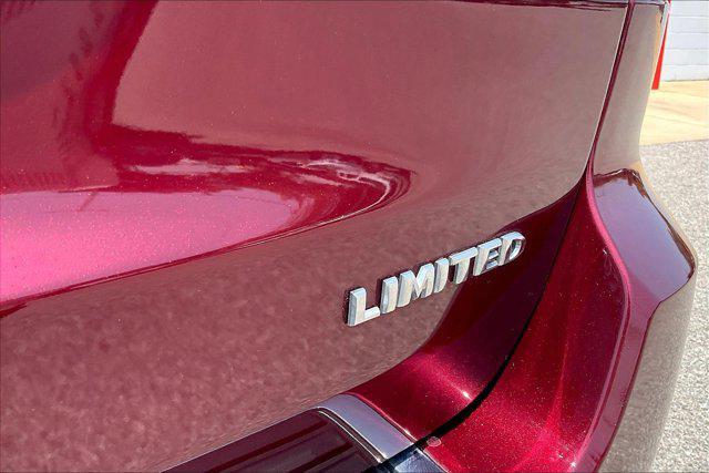used 2019 Jeep Grand Cherokee car, priced at $21,895