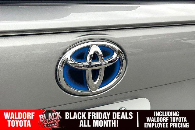 used 2022 Toyota RAV4 Hybrid car, priced at $32,995