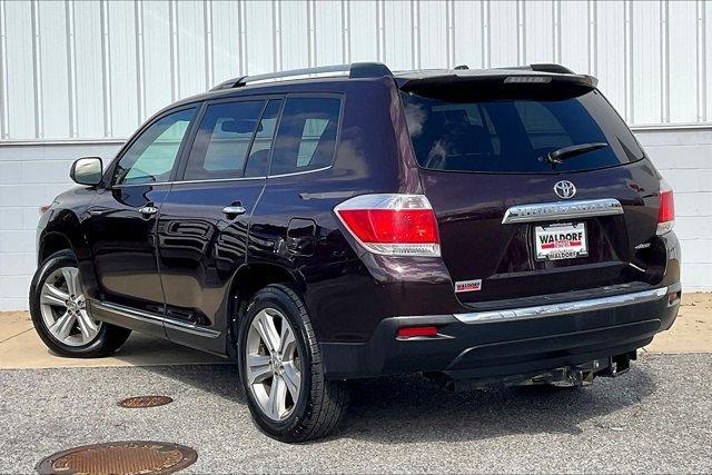 used 2013 Toyota Highlander car, priced at $14,500