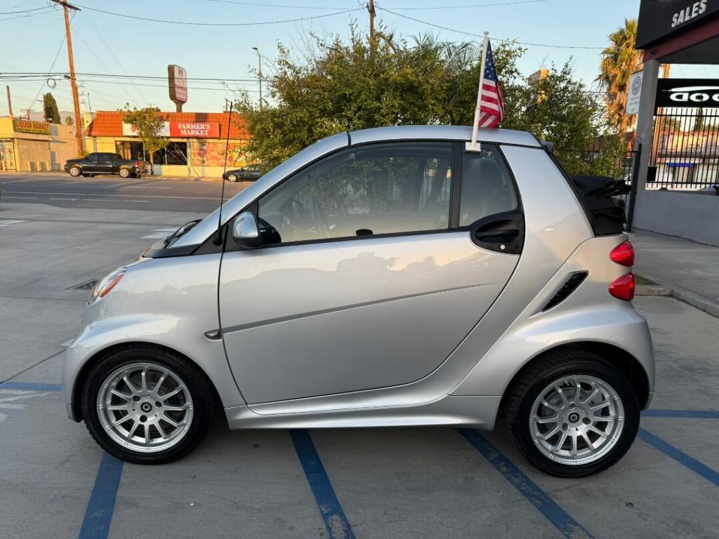 used 2013 smart ForTwo car, priced at $11,995