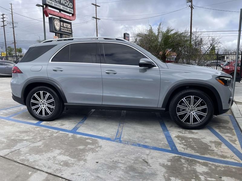 used 2024 Mercedes-Benz GLE 350 car, priced at $56,995