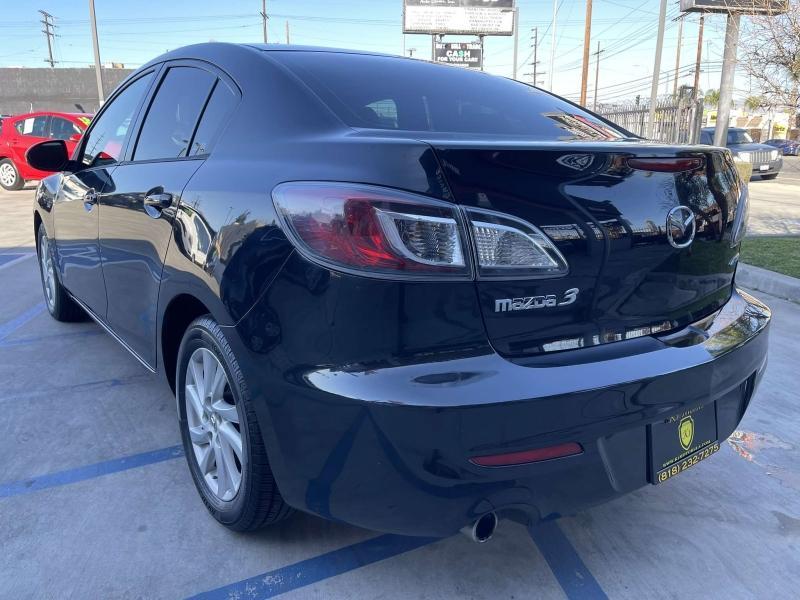 used 2012 Mazda Mazda3 car, priced at $8,995