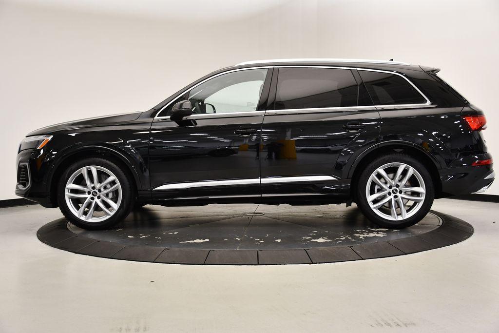 new 2025 Audi Q7 car, priced at $82,800