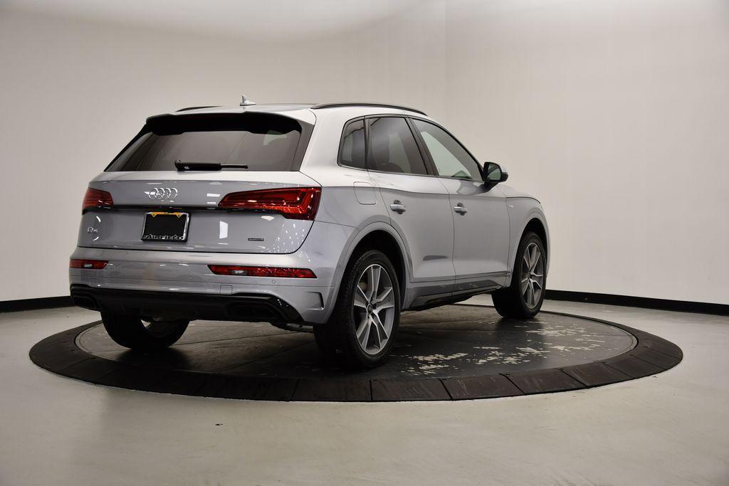 new 2025 Audi Q5 car, priced at $53,665