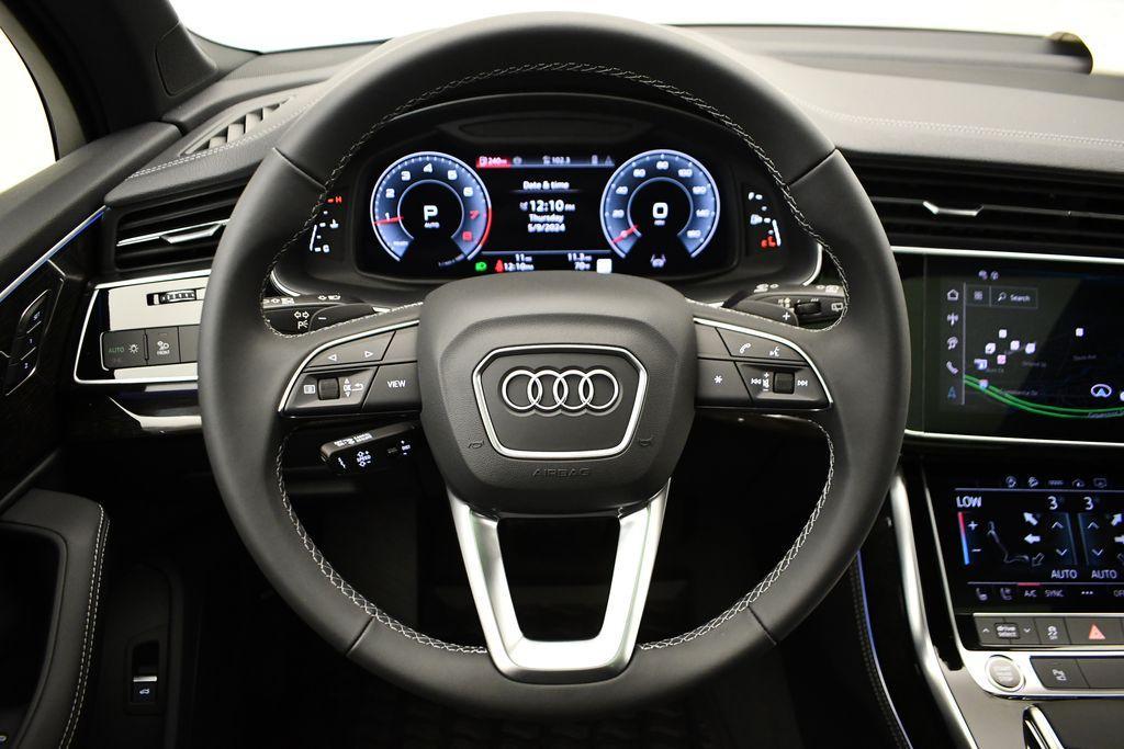 used 2025 Audi Q7 car, priced at $63,889