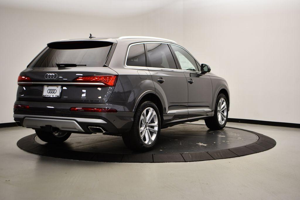 used 2025 Audi Q7 car, priced at $58,789