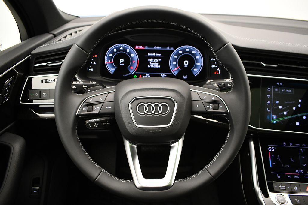 used 2025 Audi Q7 car, priced at $58,789