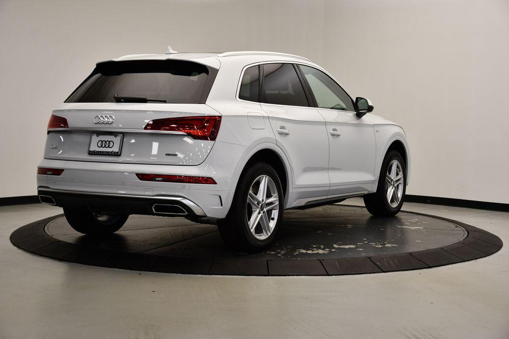 new 2024 Audi Q5 e car, priced at $65,725