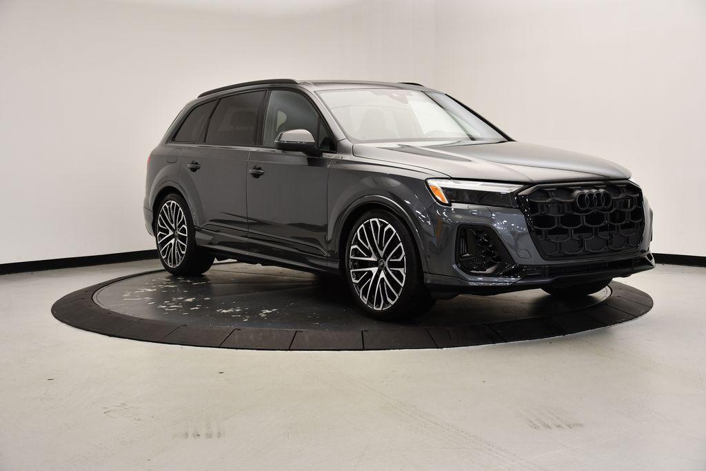 new 2025 Audi SQ7 car, priced at $101,620