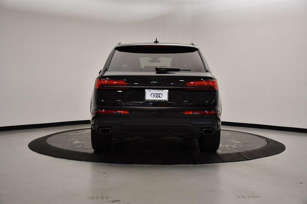 new 2025 Audi Q7 car, priced at $76,985