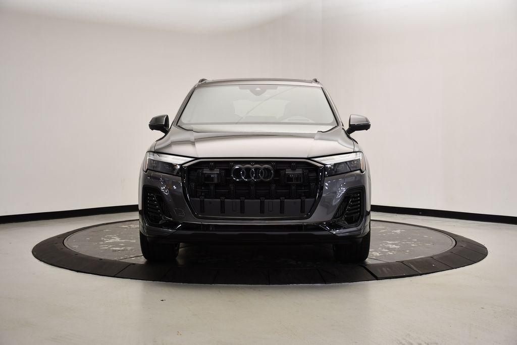 new 2025 Audi Q7 car, priced at $83,970