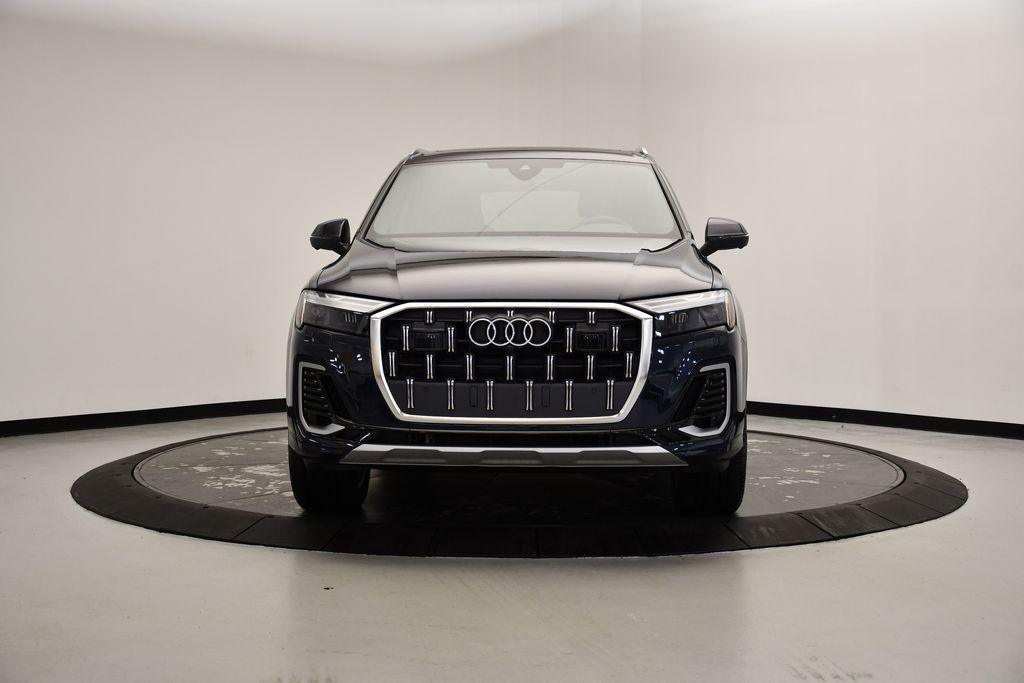 used 2025 Audi Q7 car, priced at $62,989