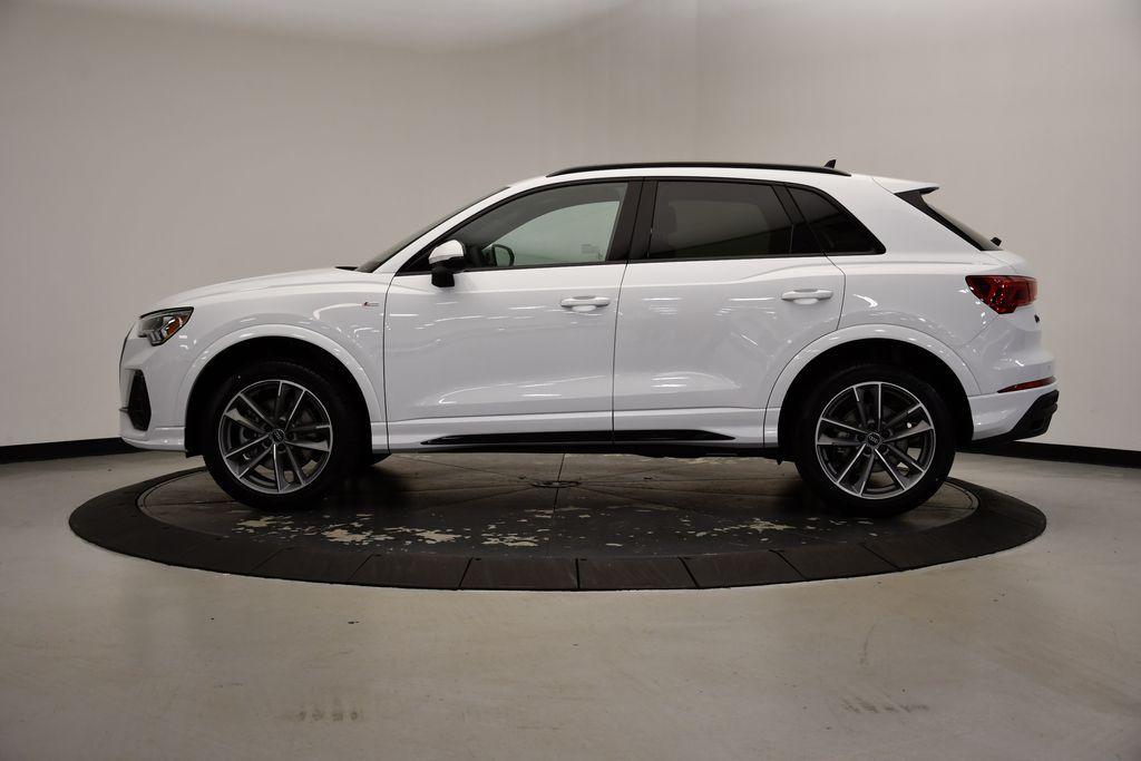 new 2025 Audi Q3 car, priced at $45,190