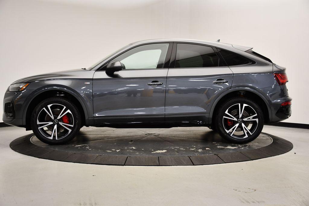 new 2025 Audi Q5 car, priced at $61,900