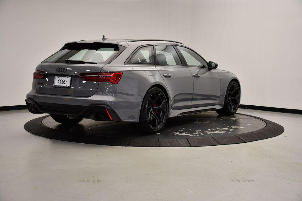 new 2025 Audi RS 6 Avant car, priced at $148,295