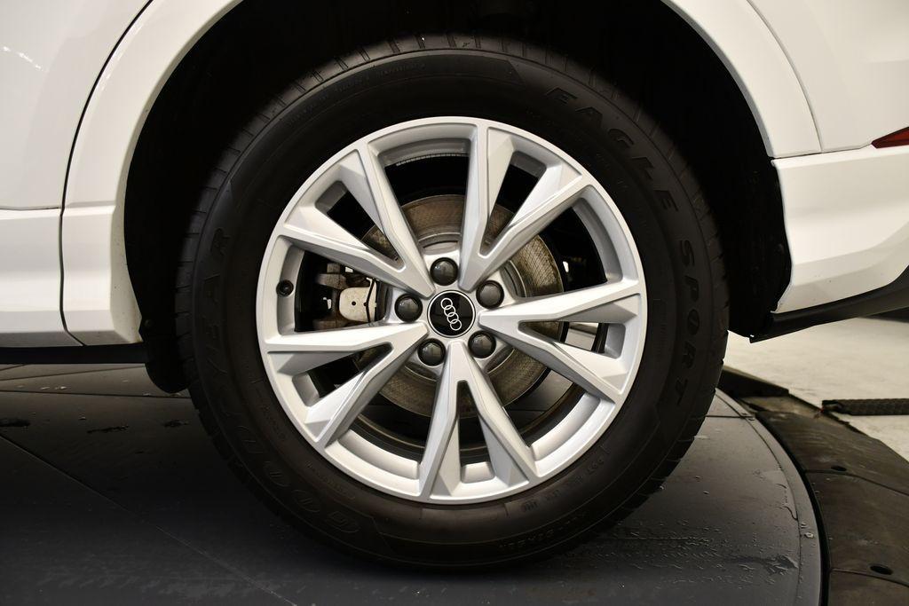 used 2022 Audi Q3 car, priced at $30,499