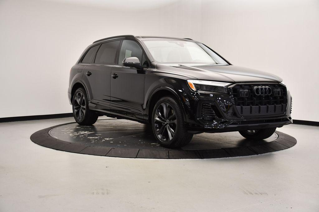 new 2025 Audi Q7 car, priced at $78,435