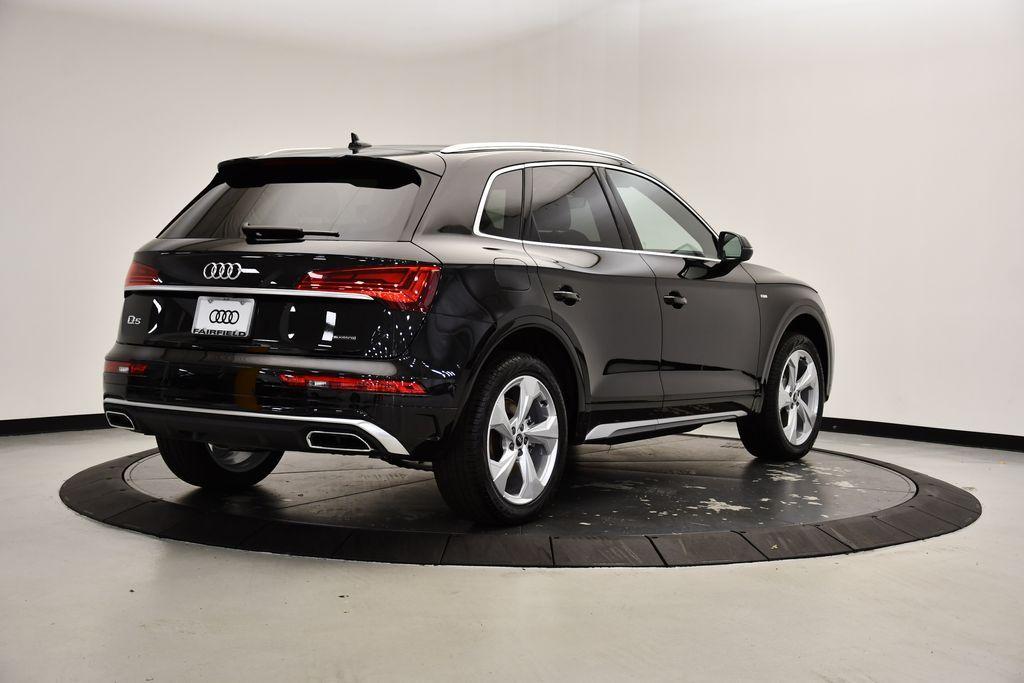 new 2025 Audi Q5 car, priced at $58,215