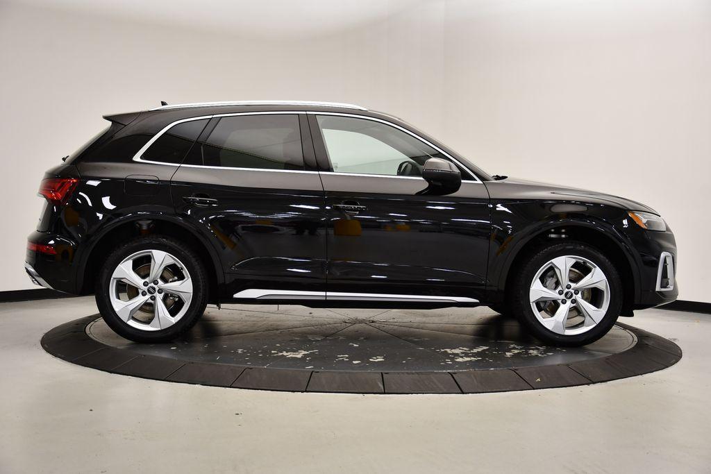 new 2025 Audi Q5 car, priced at $58,215