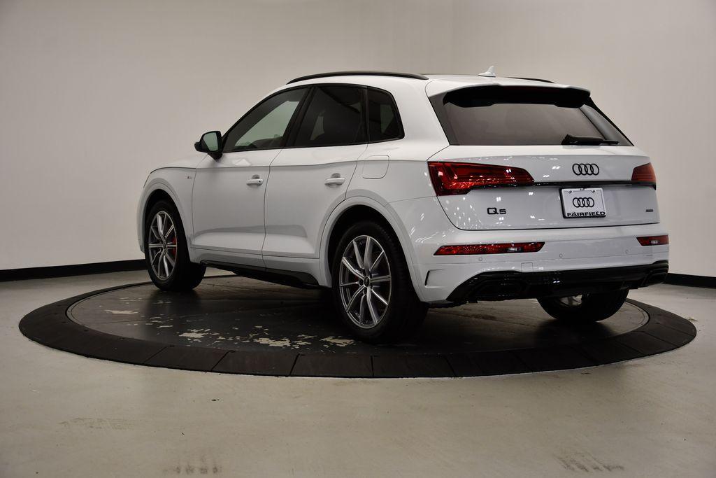 new 2025 Audi Q5 car, priced at $70,550