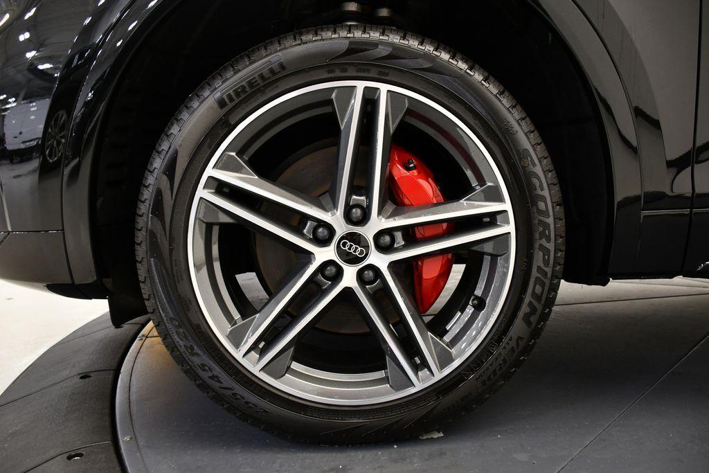 new 2025 Audi Q5 car, priced at $68,435