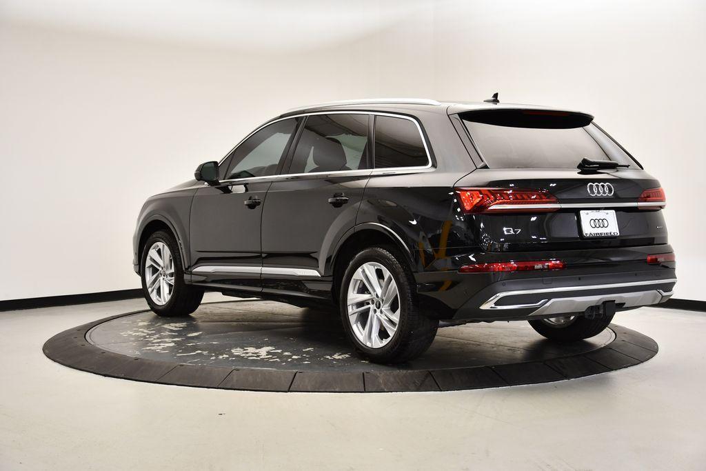 used 2023 Audi Q7 car, priced at $47,489