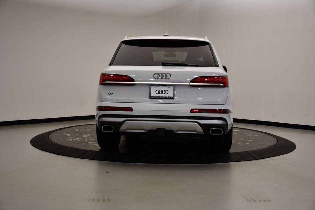 new 2025 Audi Q7 car, priced at $75,800