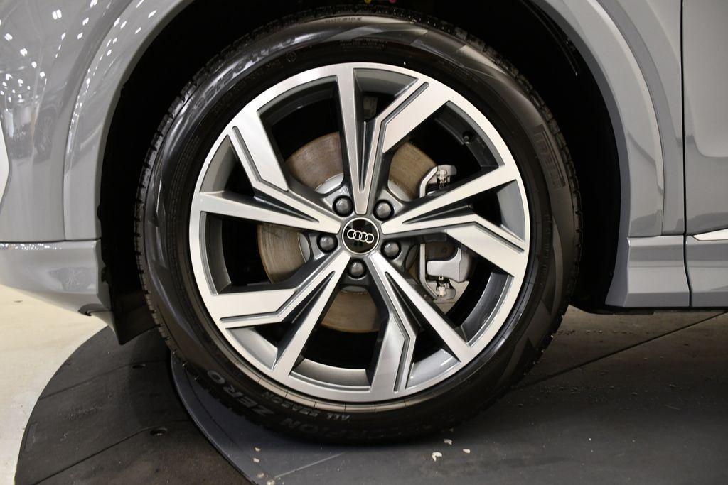 new 2025 Audi Q4 e-tron Sportback car, priced at $65,105