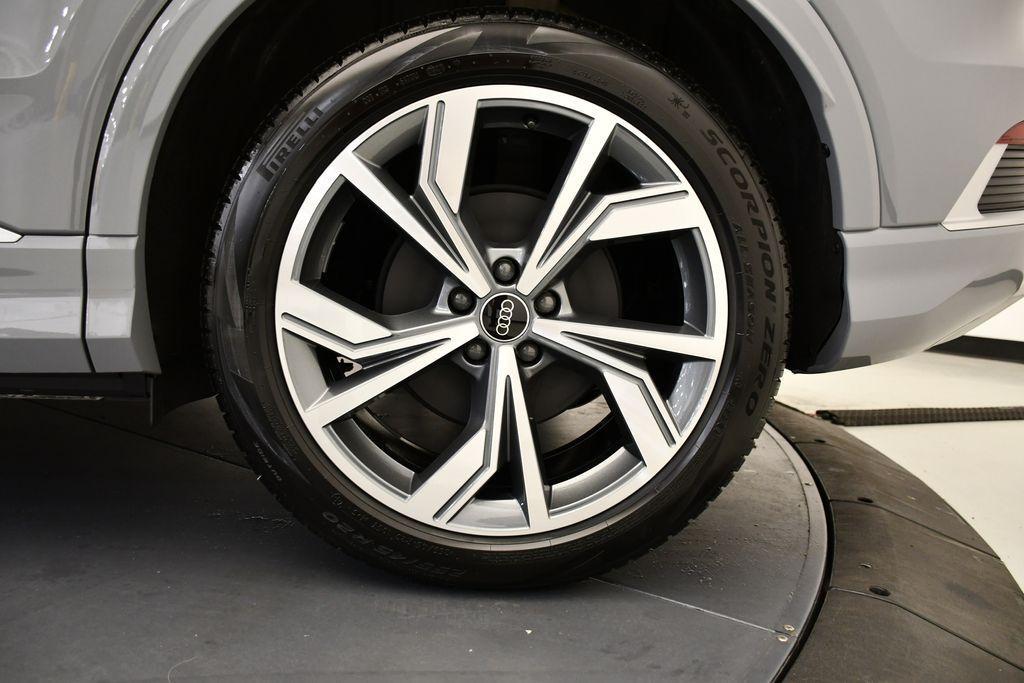 new 2025 Audi Q4 e-tron Sportback car, priced at $65,105